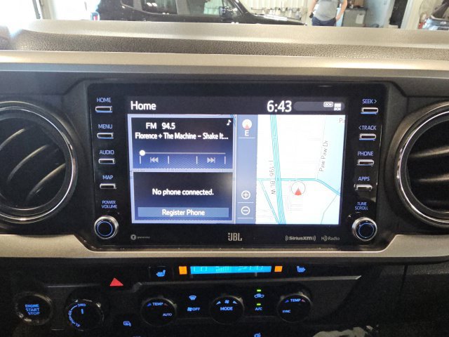 Used 2022 Toyota Tacoma Limited AWD/4WD image 26