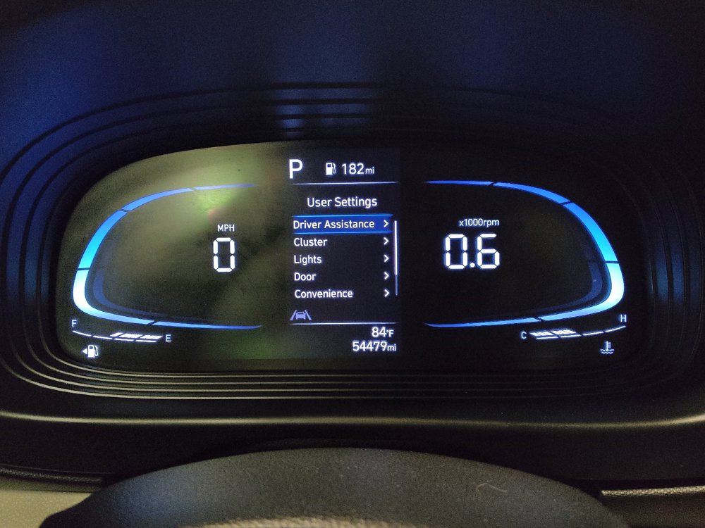 Used 2023 Hyundai Venue SEL FWD image 23