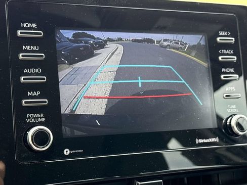 Used 2021 Toyota Camry SE FWD image 32