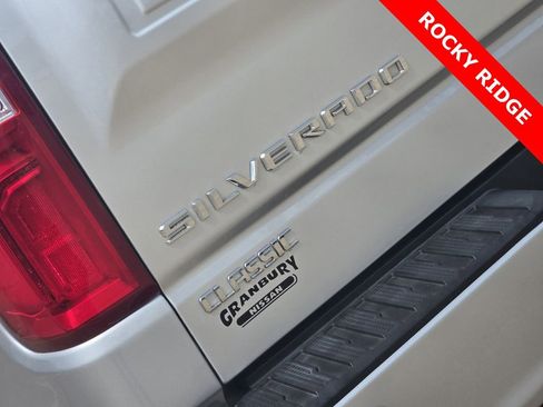 Used 2021 Chevrolet Silverado 1500 RST w/ All Star Edition Plus AWD/4WD image 9