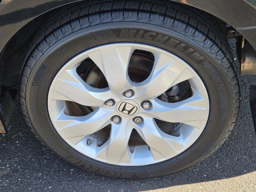 Used 2010 Honda Accord EX-L image 42
