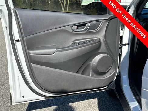 Used 2020 Hyundai Kona SE image 10