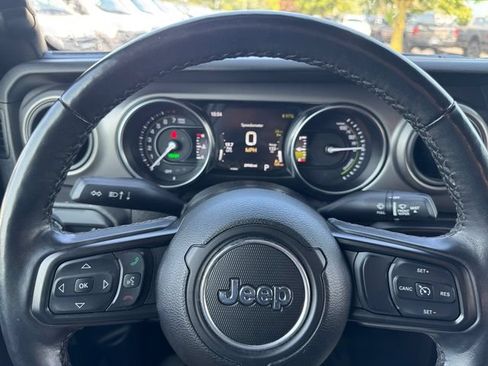 Used 2023 Jeep Wrangler Unlimited w/ Cold Weather Group AWD/4WD image 22