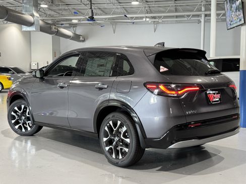 New 2026 Honda HR-V EX-L image 18