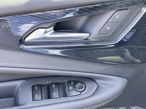 New 2026 Chevrolet Blazer EV LT image 19