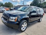 Used 2007 Chevrolet Suburban LTZ w/ LTZ Preferred Equipment Group image 2
