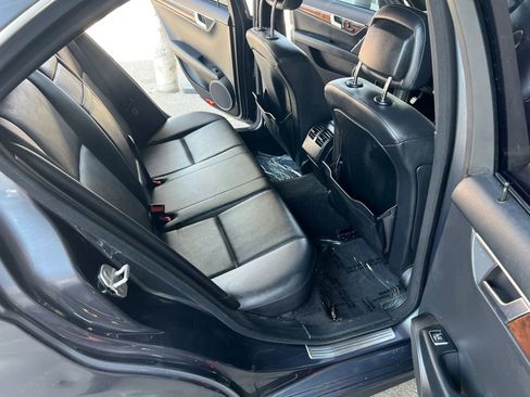Used 2013 Mercedes-Benz C 250 Sedan w/ Multimedia Pkg image 12