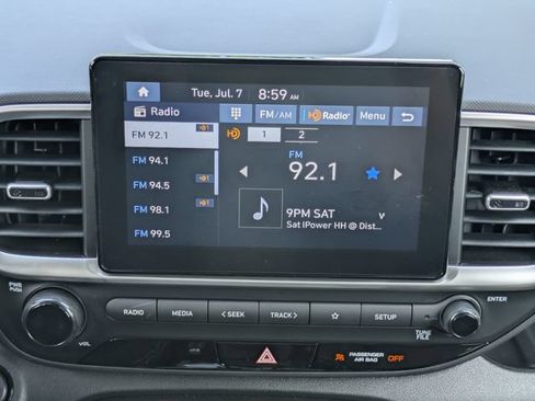 Certified 2026 Hyundai Venue SEL FWD image 18