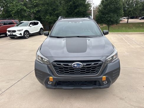 Used 2023 Subaru Outback Wilderness AWD/4WD image 2