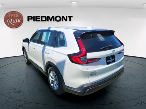 Used 2023 Honda CR-V LX image 8