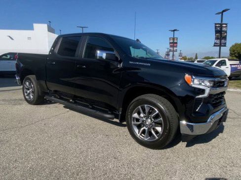 Used 2025 Chevrolet Silverado 1500 LT w/ All Star Edition Plus image 2