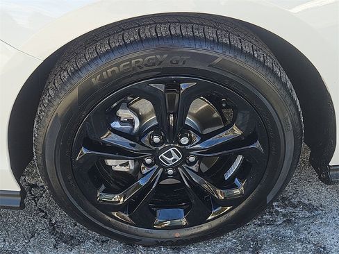 Used 2025 Honda Accord SE image 2