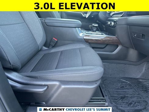 Certified 2025 GMC Sierra 1500 Elevation image 44