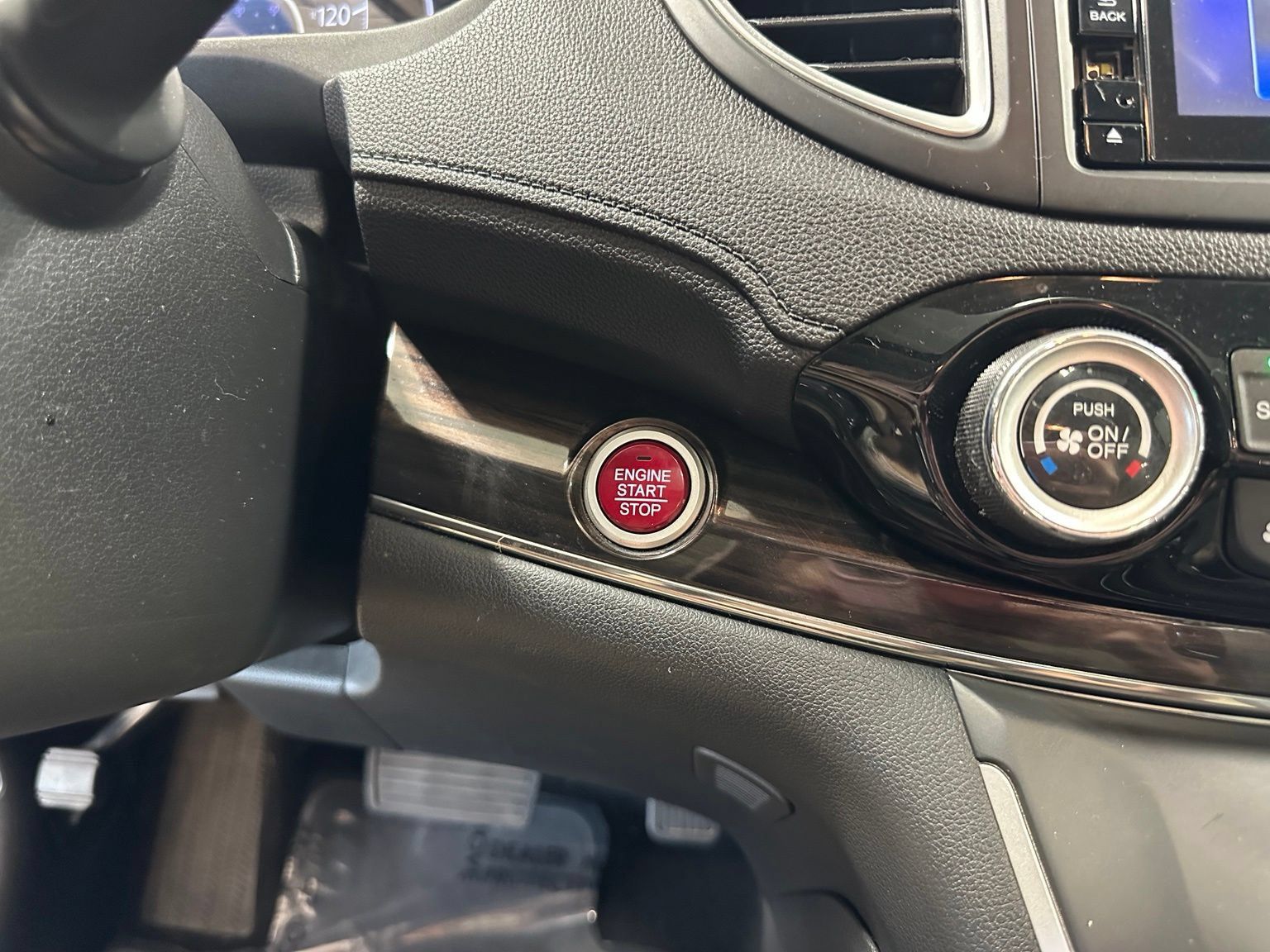Used 2016 Honda CR-V EX-L image 24