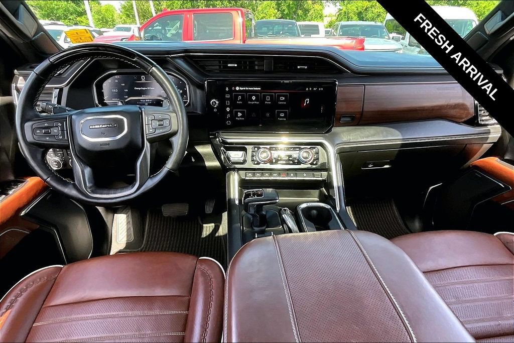 Used 2025 GMC Sierra 1500 Denali Ultimate AWD/4WD image 7