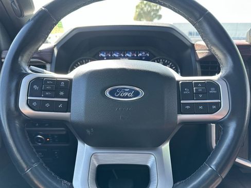 Used 2024 Ford Expedition Limited RWD image 22