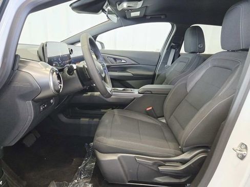 New 2026 Chevrolet Equinox EV LT image 8