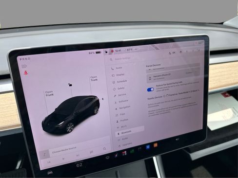 Used 2021 Tesla Model Y Long Range AWD/4WD image 43