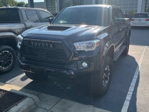 Used 2019 Toyota Tacoma TRD Sport RWD image 1