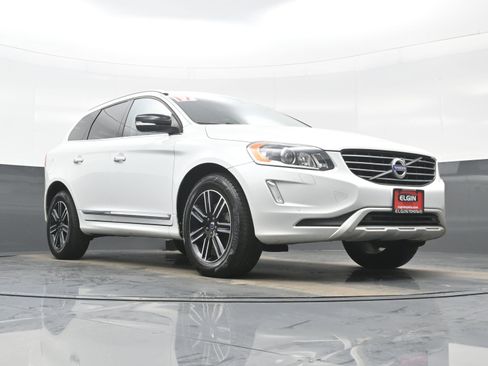 Used 2017 Volvo XC60 T5 Dynamic w/ Preferred Option Package image 26