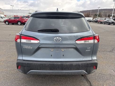 Used 2024 Toyota Corolla Cross LE image 6
