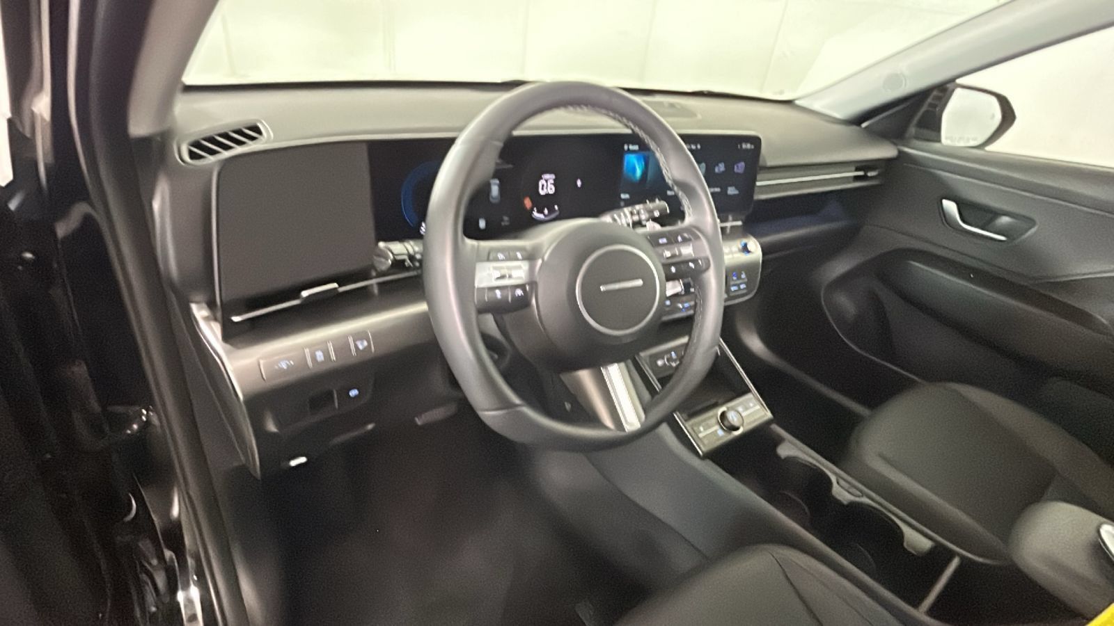 Certified 2026 Hyundai Kona SEL Premium AWD/4WD image 16