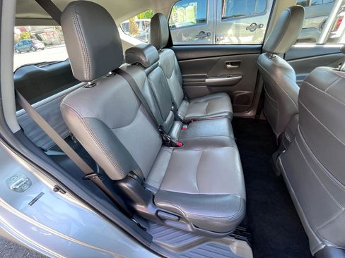Used 2012 Toyota Prius V Three FWD image 16