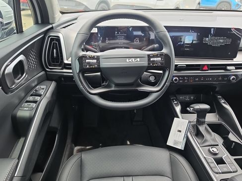 New 2026 Kia Sorento S FWD image 13