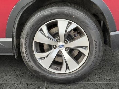 Used 2024 Subaru Ascent Limited AWD/4WD image 10