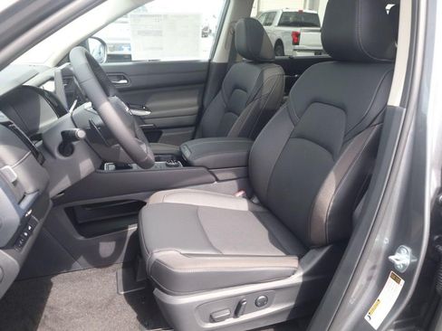 New 2026 Nissan Pathfinder SL w/ SL Premium Package AWD/4WD image 20