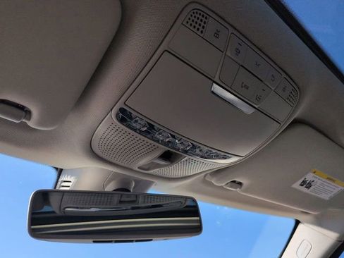 Used 2020 Mercedes-Benz C 300 Sedan image 21