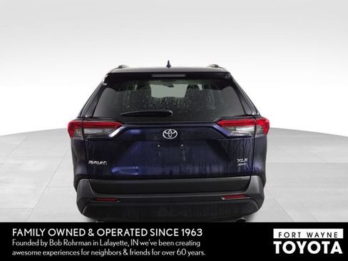 Used 2025 Toyota RAV4 XLE AWD/4WD image 8