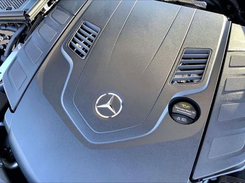 New 2026 Mercedes-Benz S 580 4MATIC Sedan image 27