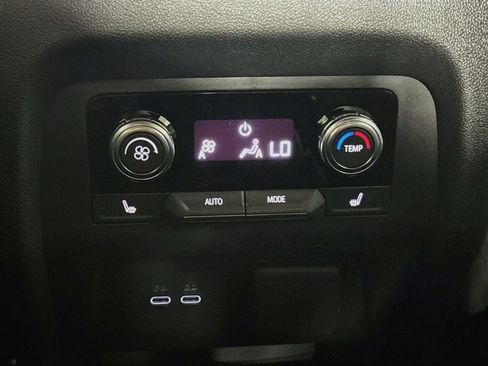 New 2026 GMC Acadia AT4 w/ Luxury Package AWD/4WD image 25