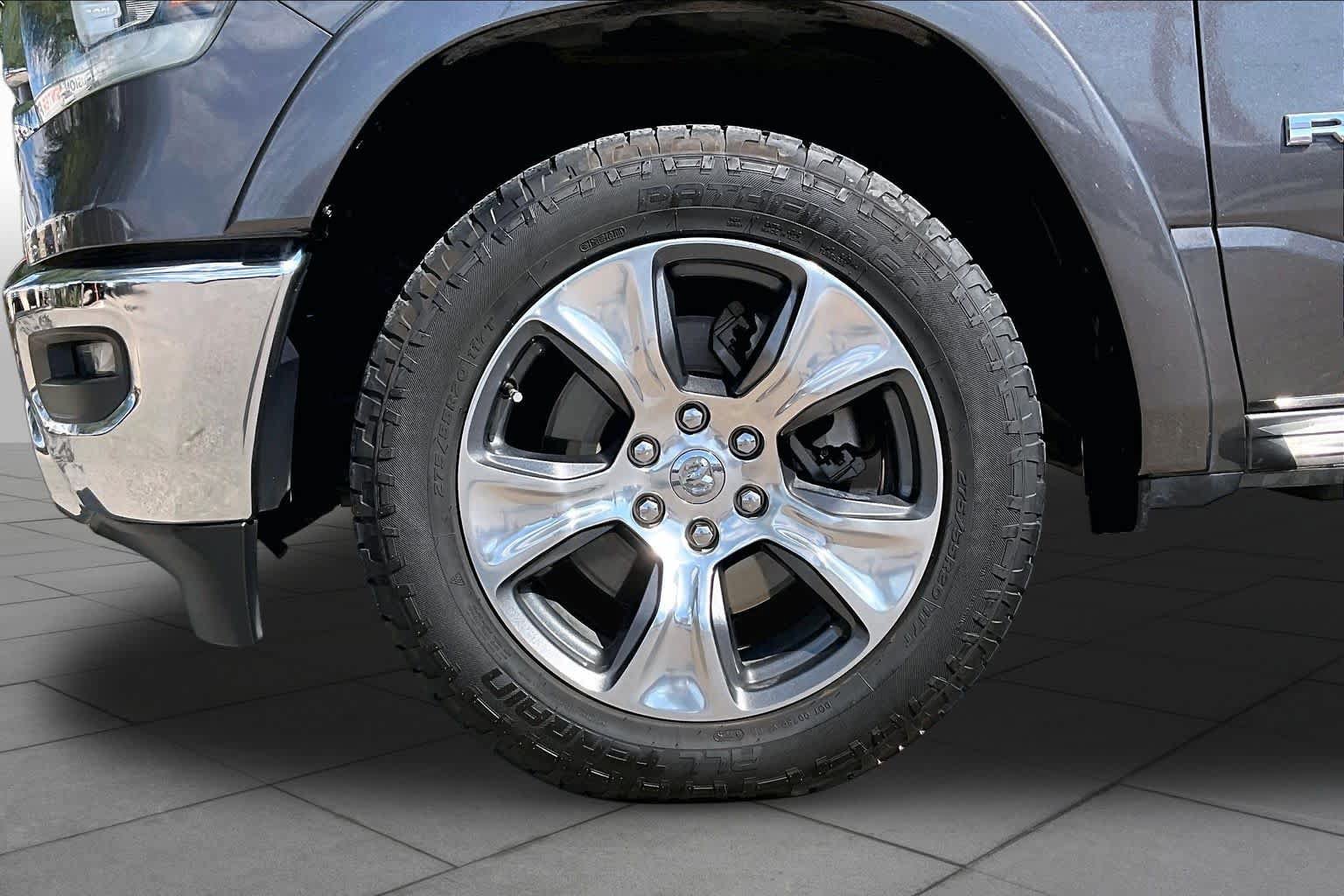 Used 2022 RAM 1500 Laramie RWD image 11