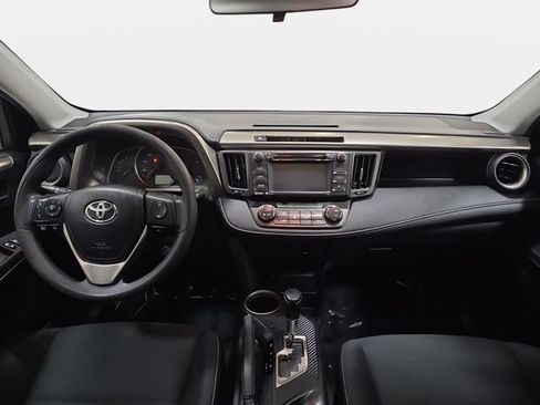 Used 2015 Toyota RAV4 XLE AWD/4WD image 10