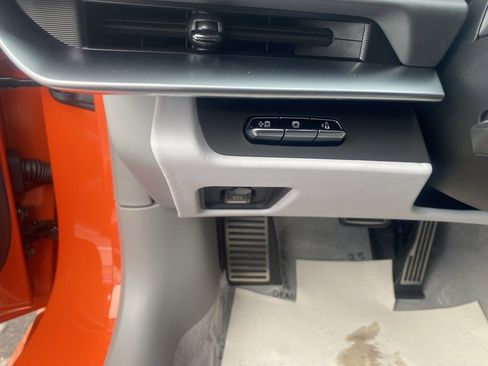 New 2026 Chevrolet Corvette Stingray Premium Conv w/ Battery Protection Package image 13