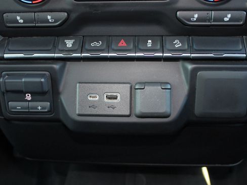 Used 2023 Chevrolet Silverado 2500 LT w/ Convenience Package image 58