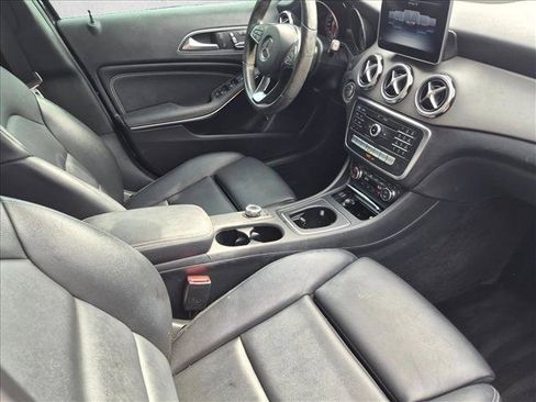 Used 2020 Mercedes-Benz GLA 250 image 16