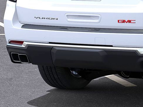 New 2026 GMC Yukon Denali w/ Denali Reserve Package AWD/4WD image 14