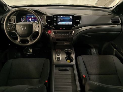 Used 2021 Honda Passport Sport image 25