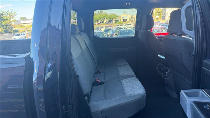 Used 2022 Ford F150 XLT w/ Equipment Group 302A High AWD/4WD image 9
