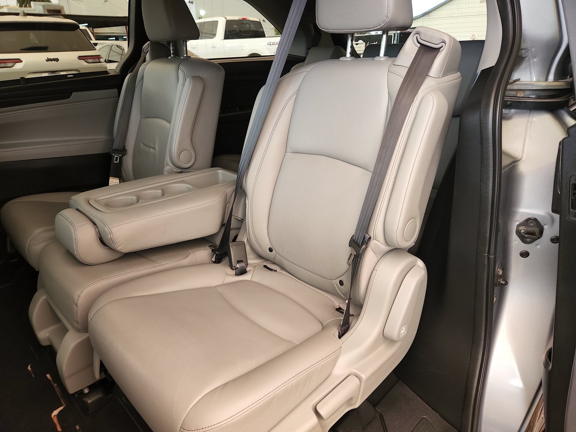 Used 2024 Honda Odyssey EX-L image 24