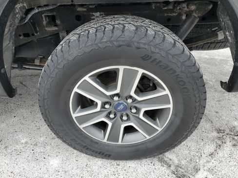 Used 2015 Ford F150 Lariat image 31