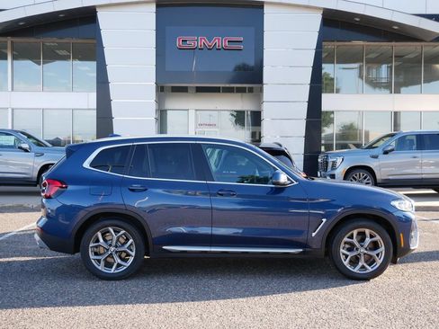 Used 2022 BMW X3 xDrive30i AWD/4WD image 2