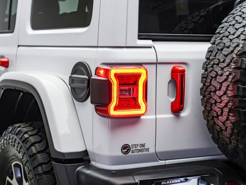 Used 2020 Jeep Wrangler Unlimited Rubicon image 10