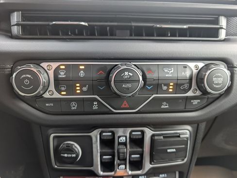 New 2026 Jeep Gladiator Rubicon w/ Steel Power Dome Hood Package image 28