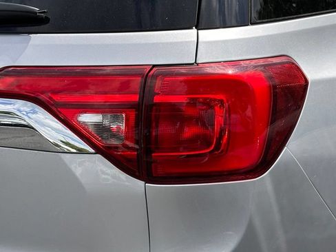 Used 2019 GMC Acadia SLT AWD/4WD image 7