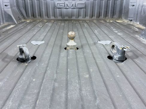 Used 2024 GMC Sierra 3500 SLE image 35