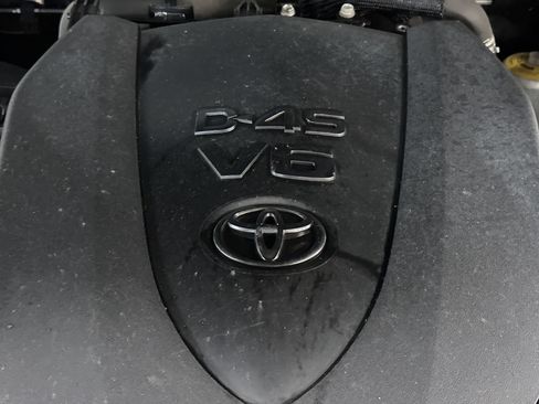 Used 2017 Toyota Tacoma TRD Off-Road w/ Premium & Technology Package AWD/4WD image 30